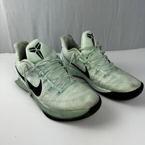 Nike Kobe A.D. Mint Green Basketball Shoes Men’s Size 9.5 - Collectible